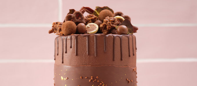 /collections/mini-tall-and-two-tier-cakes