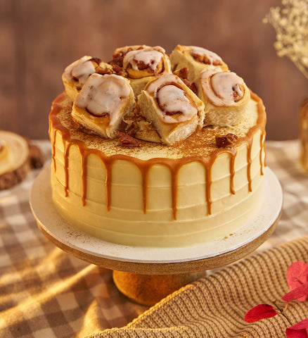 Cinnamon Bun Cake