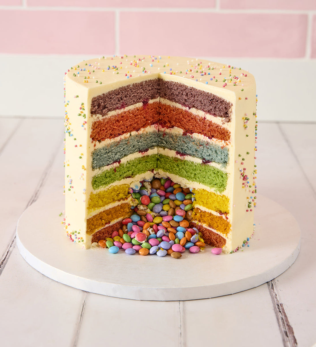How To Make a Piñata Cake – Lola's