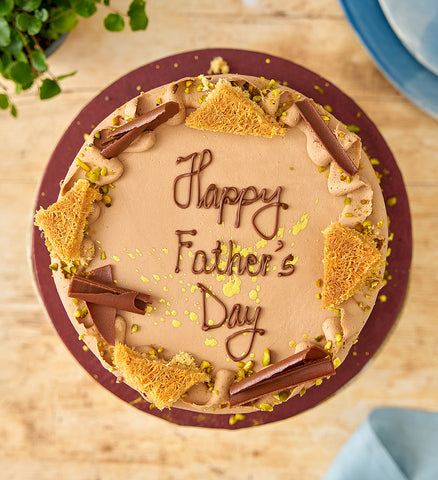 Chocolate Pistachio Kunafa Cake