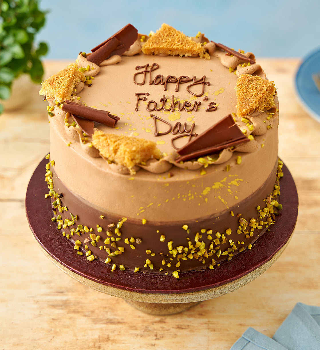 Chocolate Pistachio Kunafa Cake