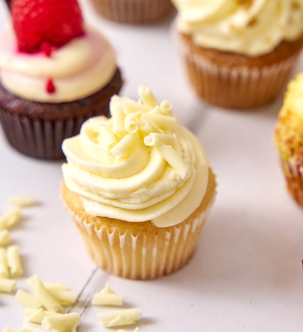 New Assorted Classics Mini Cupcake Box