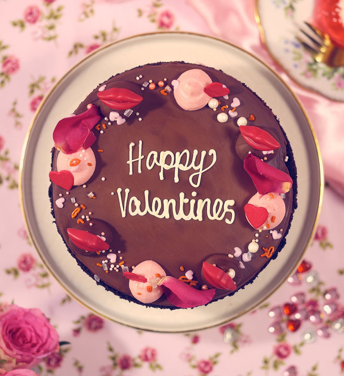Love at First Slice Nationwide Cake