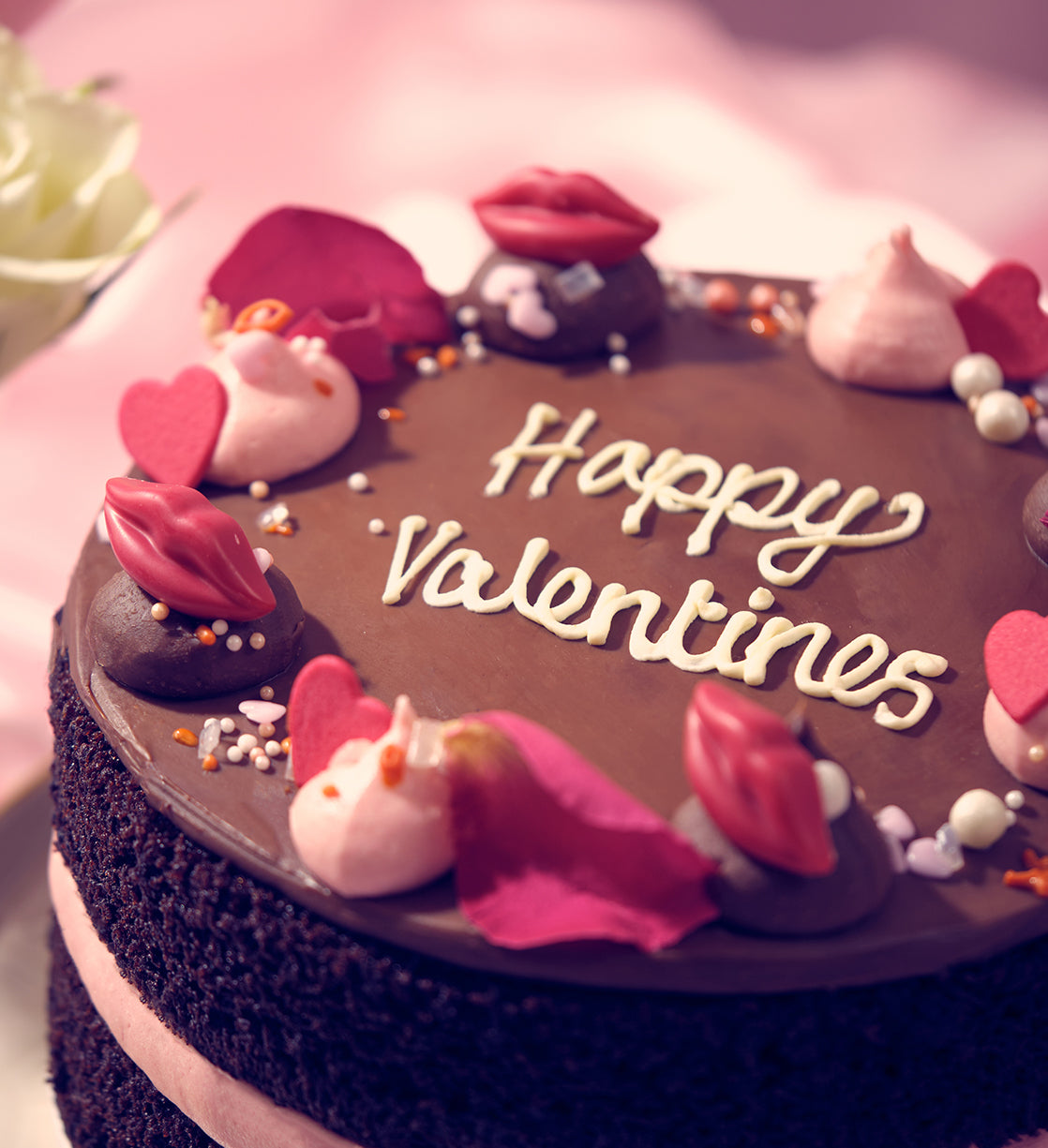 Love at First Slice Nationwide Cake