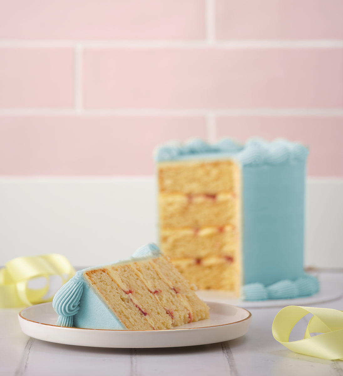 Blue Ribbons and Ruffles Cake – Lola's