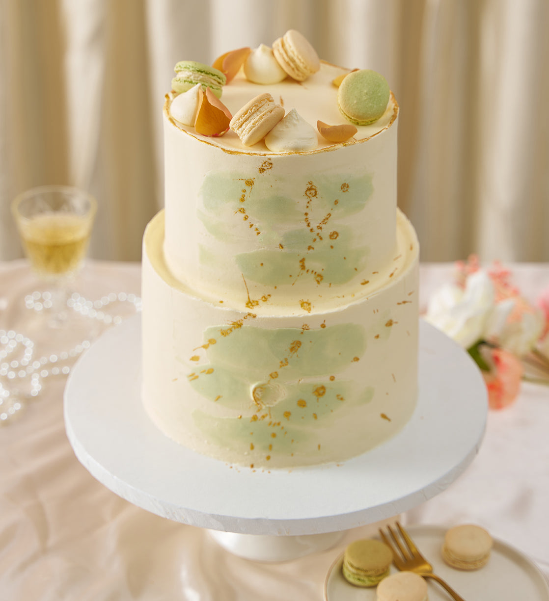 Pastel Macaron Sage Cake
