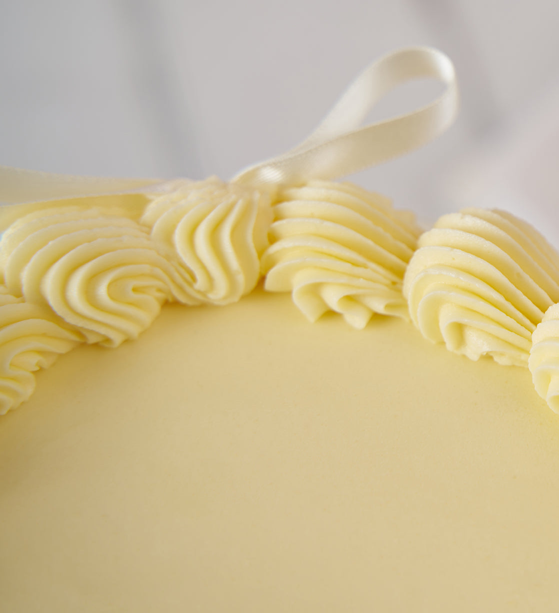 Gluten Free White Ribbons and Ruffles Cake – Lola's