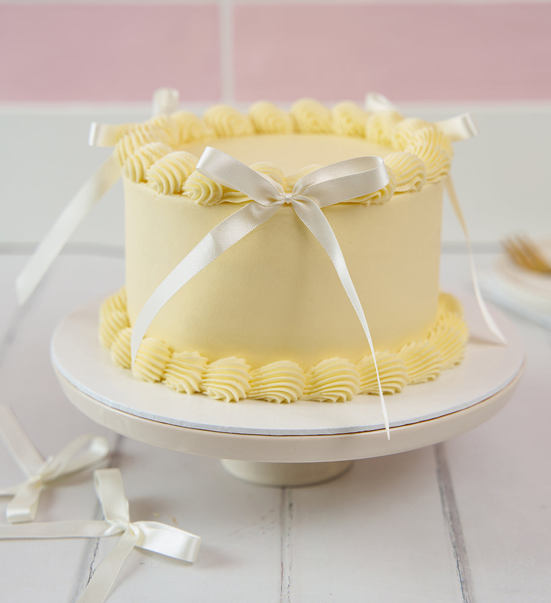 Gluten Free White Ribbons and Ruffles Cake – Lola's