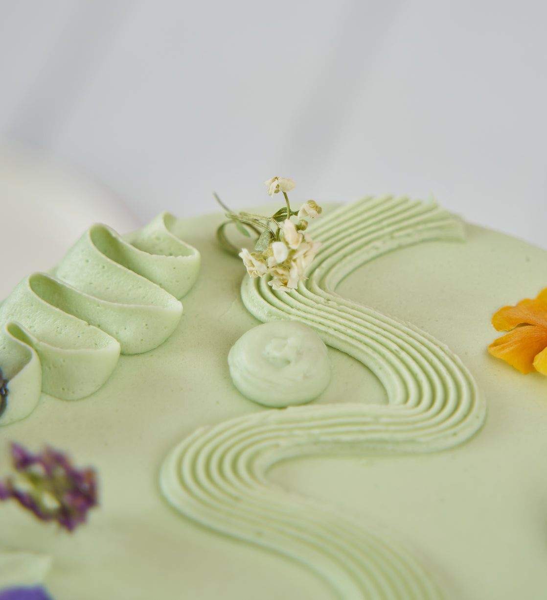 Sage Fruity and Floral Cake