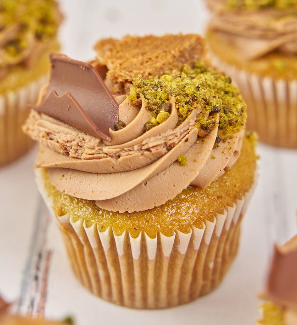 Chocolate and Pistachio Kunafa Cupcake Box