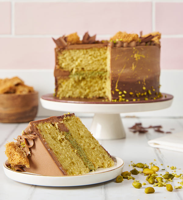 Chocolate Pistachio Kunafa Cake